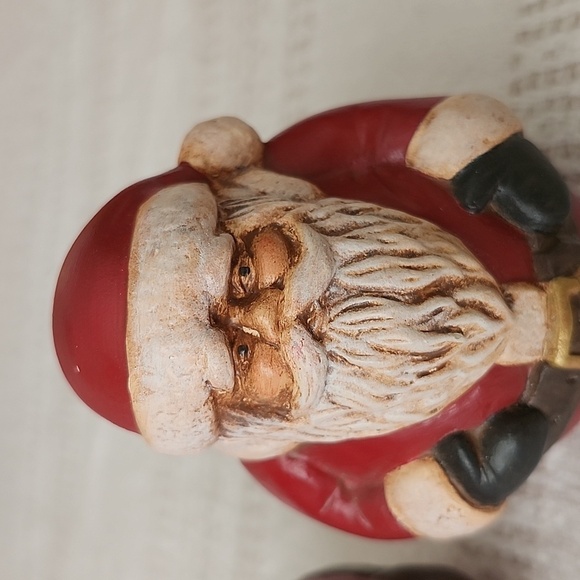 Vintage Holiday Christmas Santa shelf sitters trinkets Ceramics signed 1992 - Picture 9 of 10